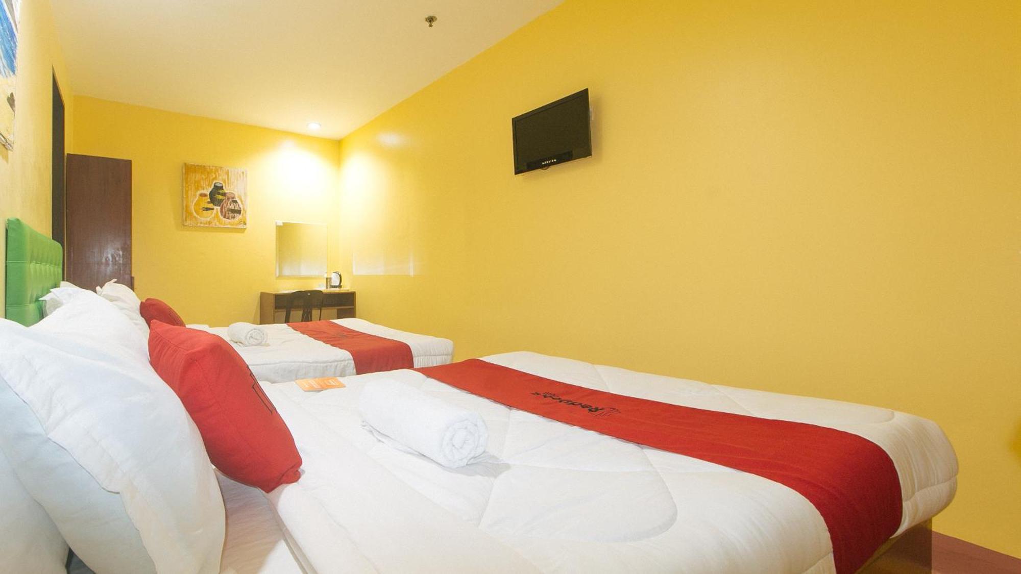 Reddoorz At Comfy Inn Ermita マニラ市 エクステリア 写真