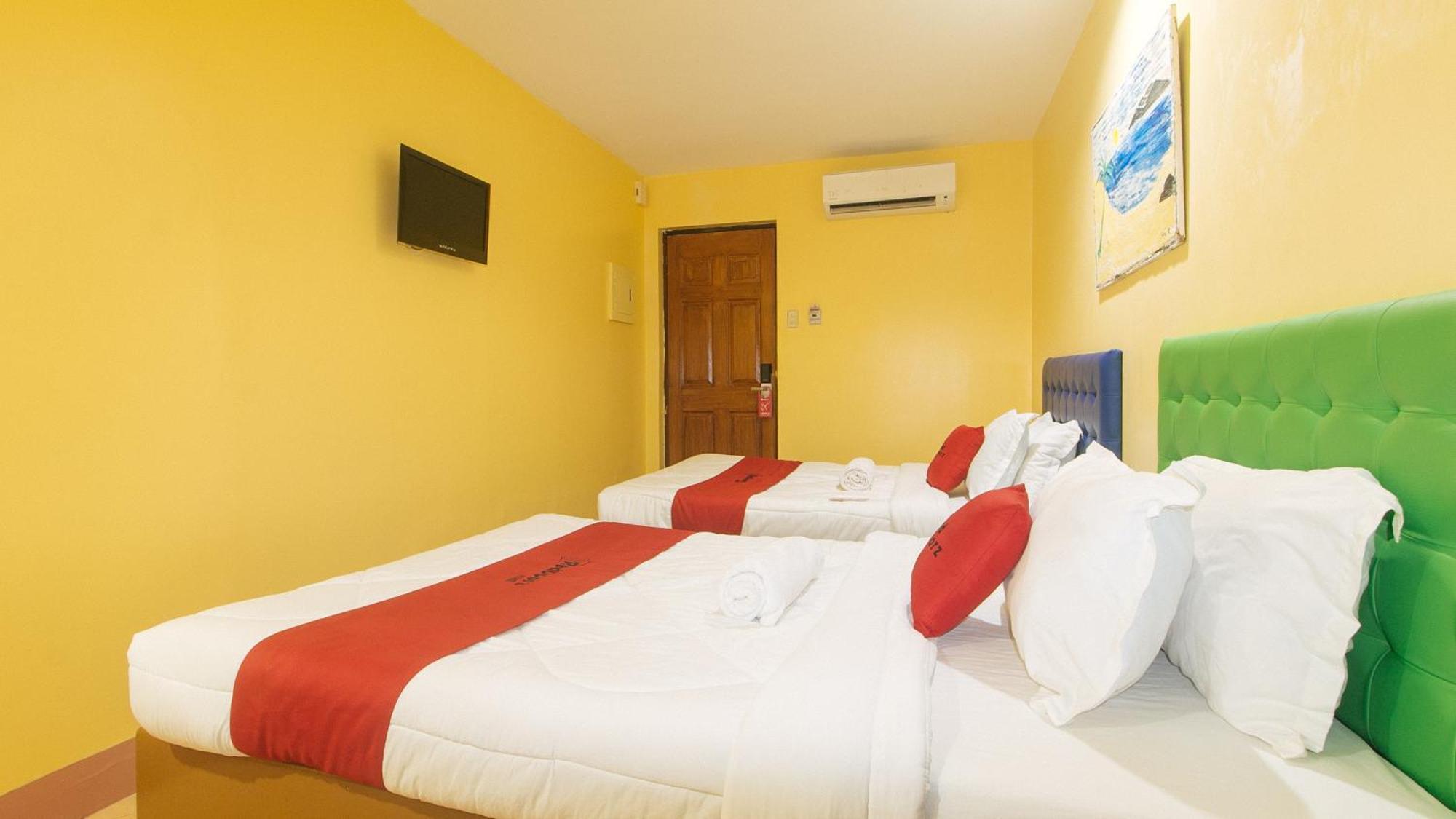 Reddoorz At Comfy Inn Ermita マニラ市 エクステリア 写真